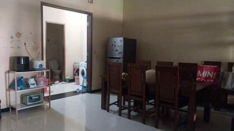 rumah bagus siap huni sambiroto dekat rswn fatmawati