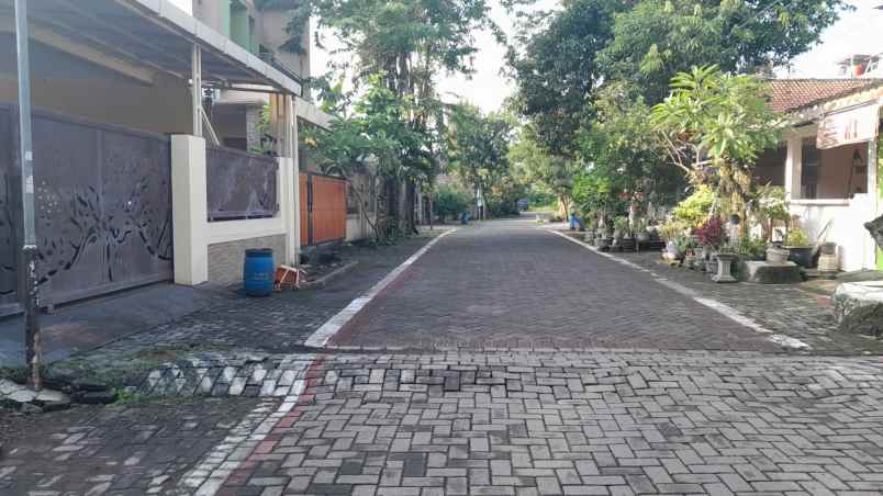 rumah bagus siap huni sambiroto dekat rswn fatmawati