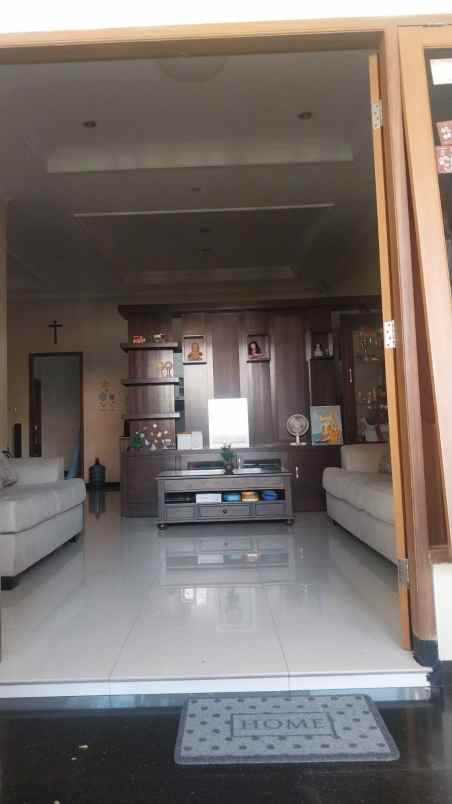 rumah bagus siap huni sambiroto dekat rswn fatmawati