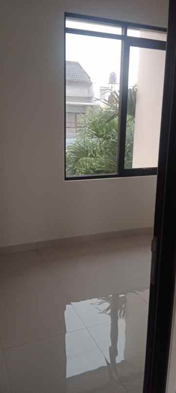 rumah baru minimalis komplek antapani