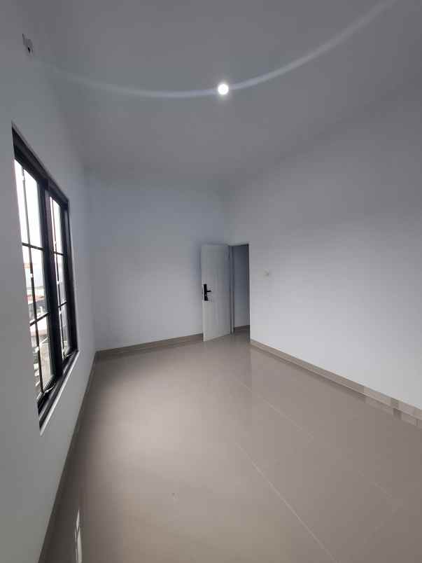 rumah baru non cluster di jatiwaringin bekasi