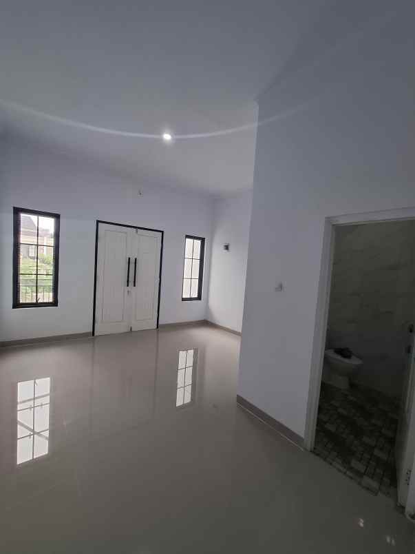 rumah baru non cluster di jatiwaringin bekasi