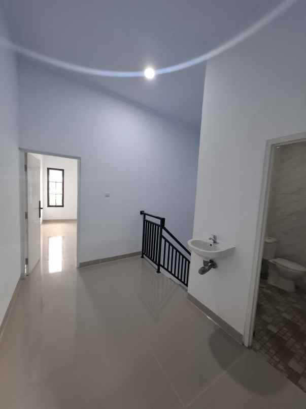 rumah baru non cluster di jatiwaringin bekasi