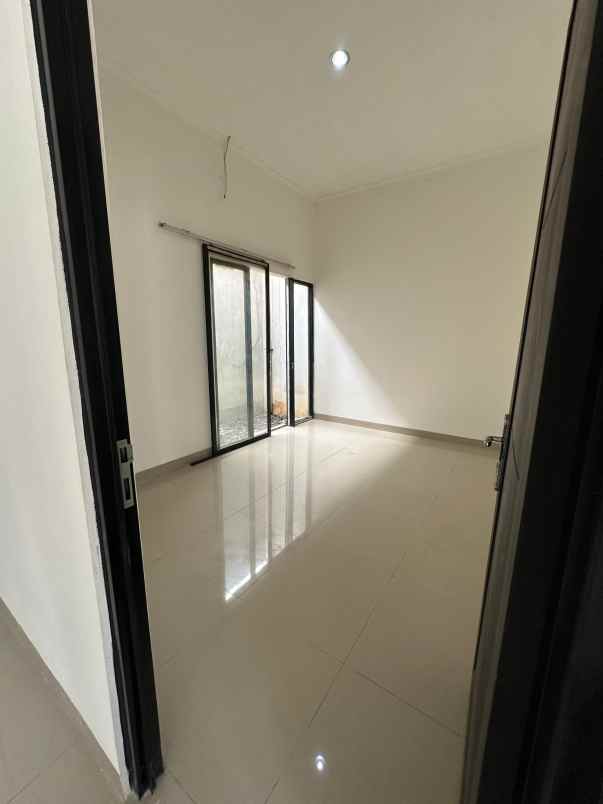 rumah baru sawangan depok