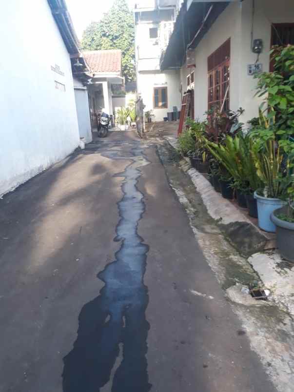 rumah cantik 1 lt 1 3 m di beji tanah baru depok