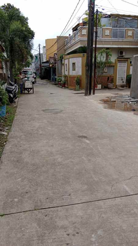 rumah cantik executive pekayon jaktim