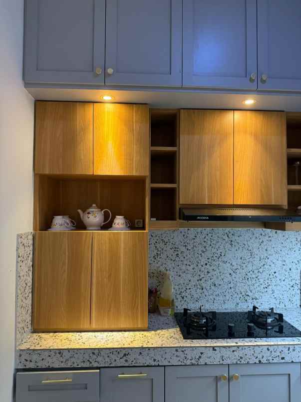 rumah cantik komplek sariwangi semi furnished