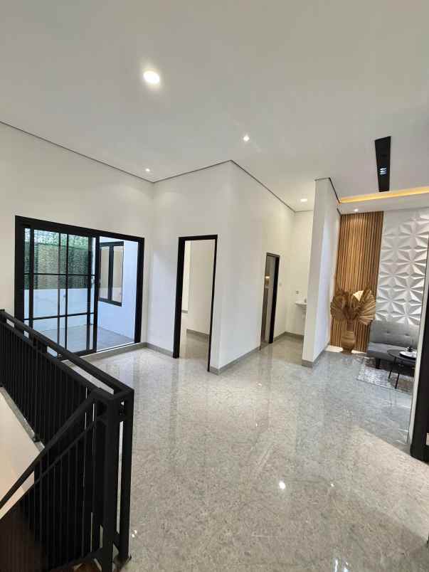 rumah cantik siap huni di jagakarsa jakarta selatan