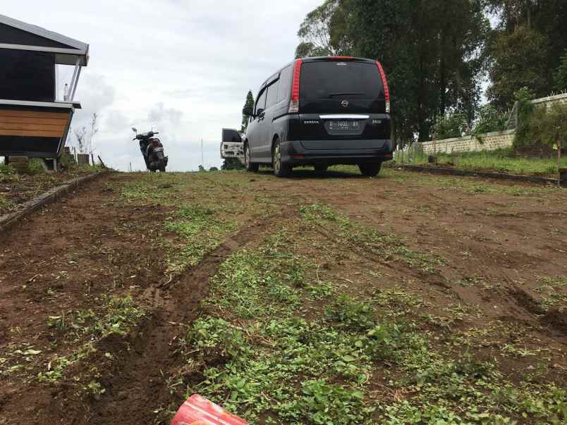 rumah cipada cisarua lembang