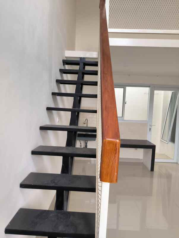 rumah cluster mezzanine residence