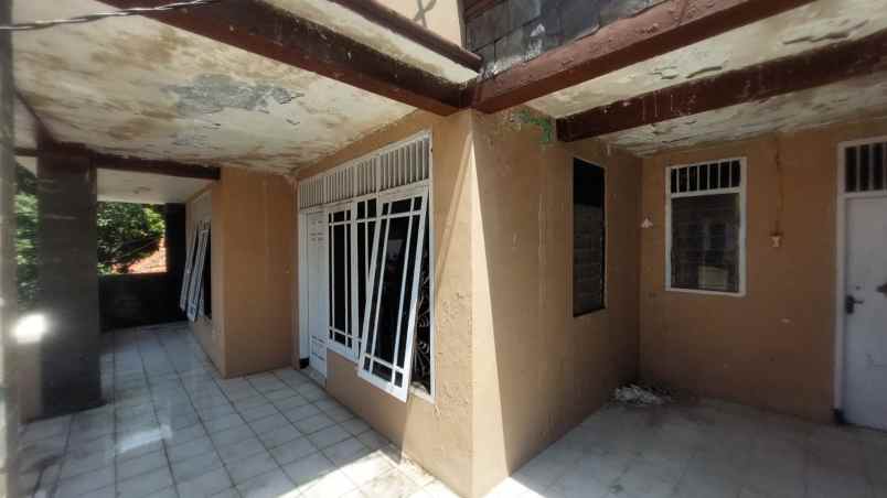 rumah d jual lokasi jln perjuangan