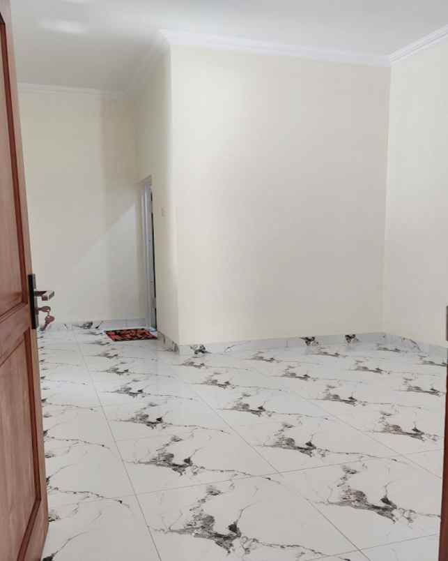 rumah dijual di kota magelang dekat alun alun magelang