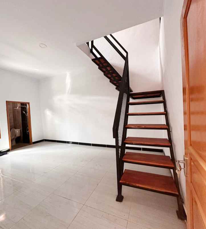 rumah dijual di perumahan taman adiyasa tangerang