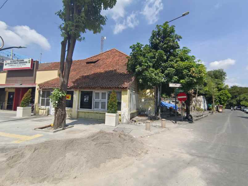 rumah dijual jalan rajawali surabaya