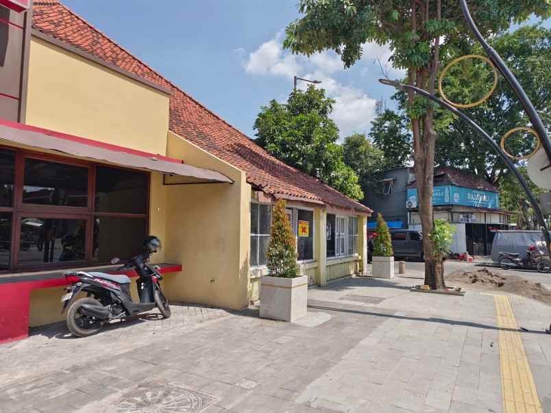 rumah dijual jalan rajawali surabaya