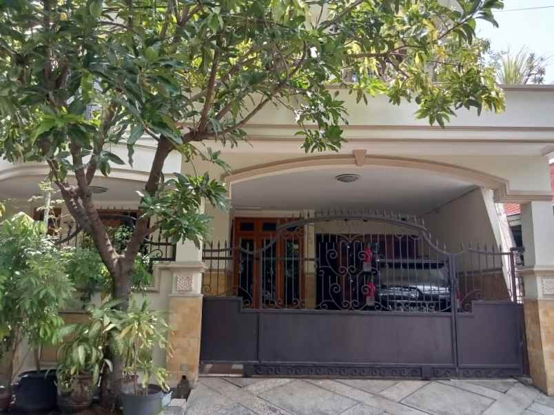 rumah dijual manyar tirtoyoso surabaya timur