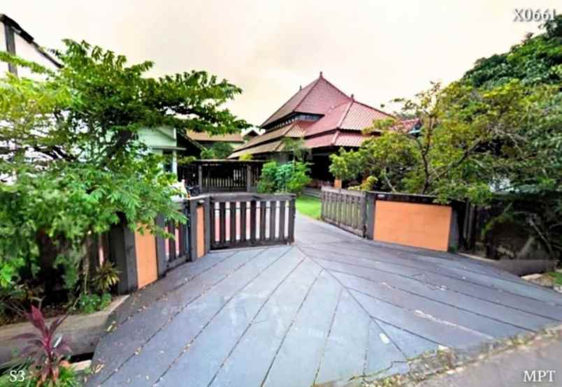 rumah dijual taman manyar indah