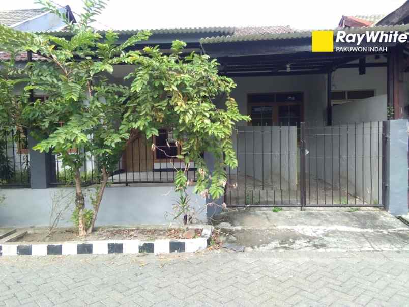 rumah disewakan babatan mukti wiyung surabaya barat