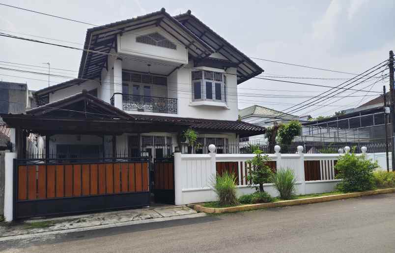 rumah hook siap huni di duren sawit jakarta timur