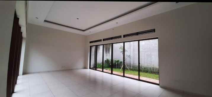 rumah jalan raya padalarang