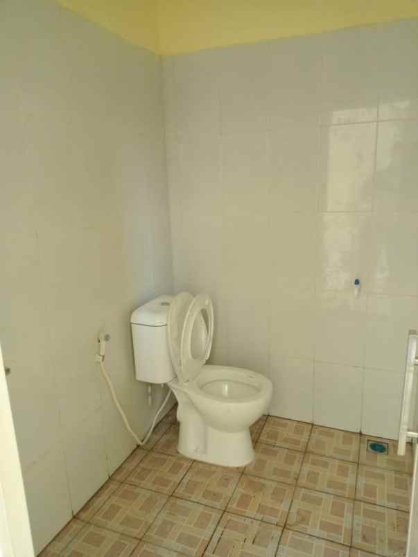 rumah jl ciangsana raya