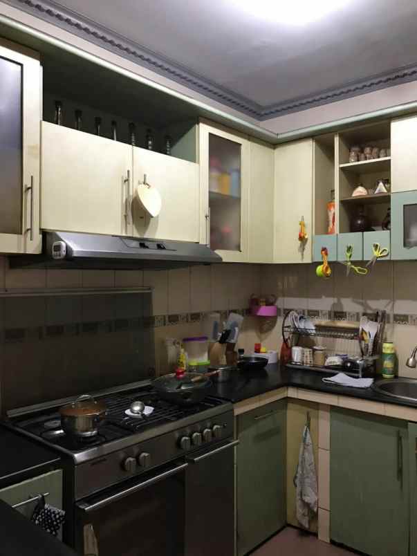 rumah jl gampit jatiwaringin bekasi