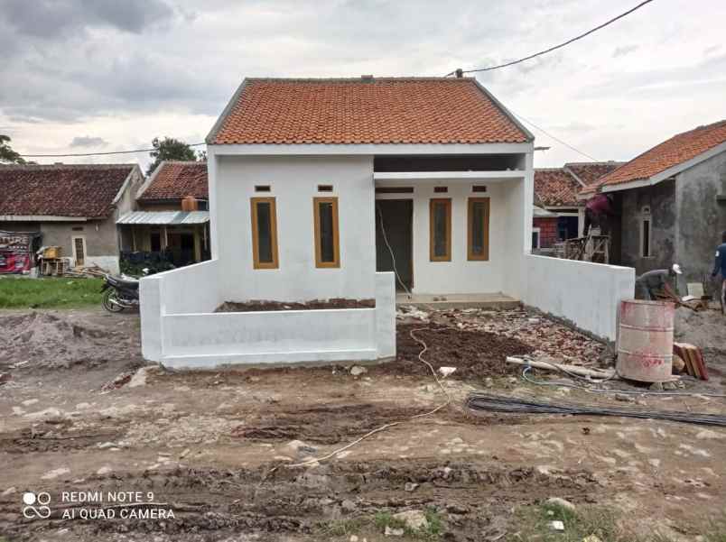 rumah jl laswi mekarsari ciparay