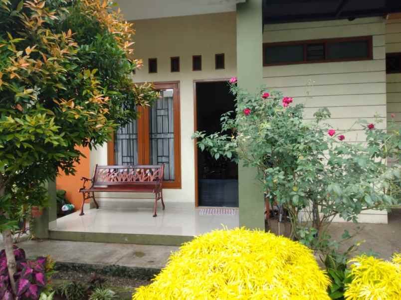 rumah jl pondok melati jatiwarna