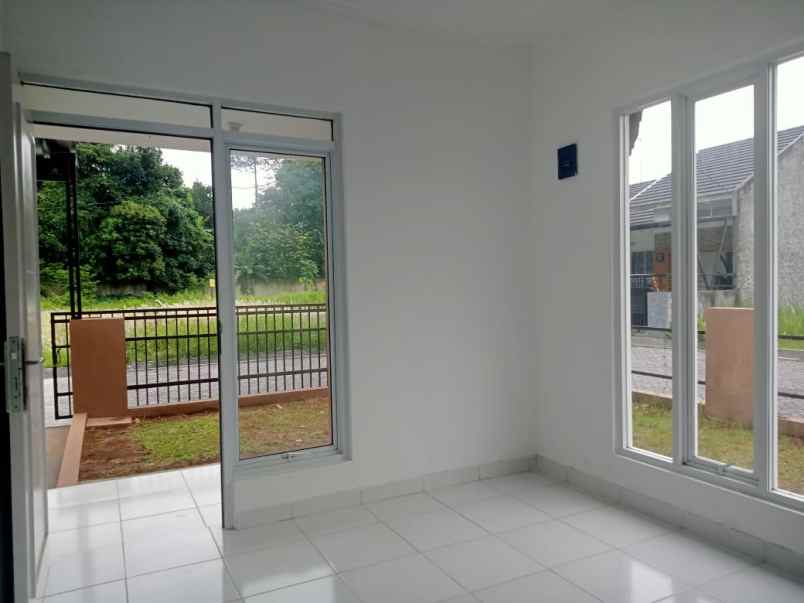 rumah jl raya gandoang