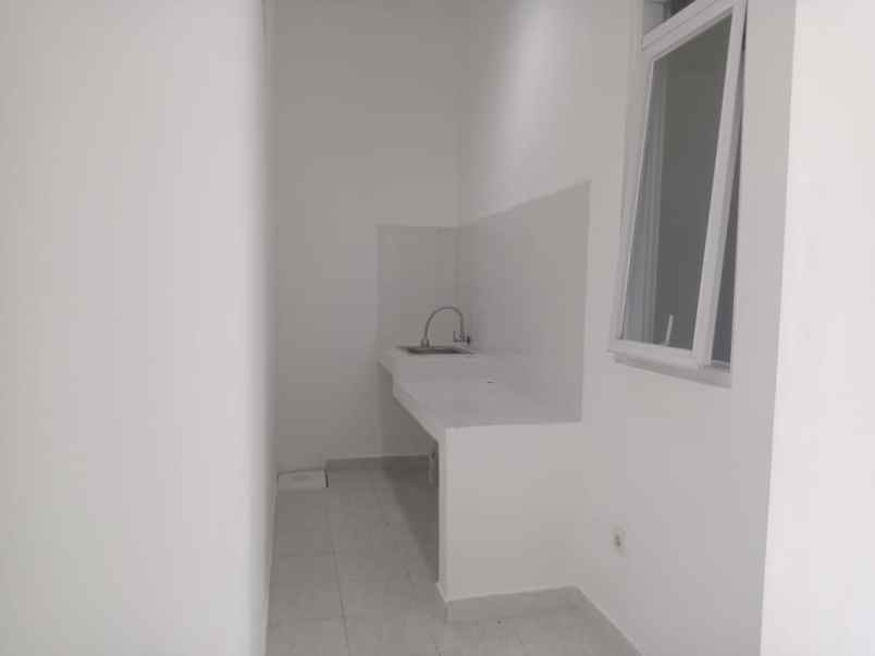 rumah jl raya gandoang