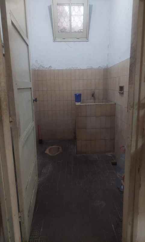 rumah kolonial hitung tanah di pusat kota bandung