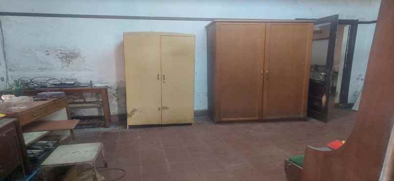 rumah kolonial hitung tanah di pusat kota bandung