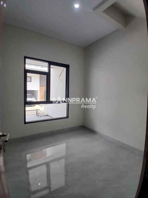 rumah kontemporer eksklusif murah di jakarta selatan