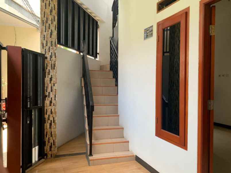 rumah kos kosan strategis di cipinang jakarta