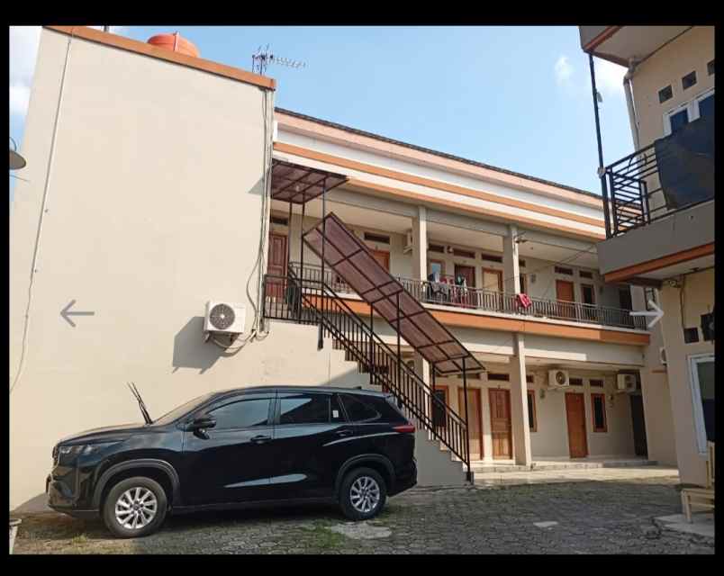 rumah kost di tengah kota karawang