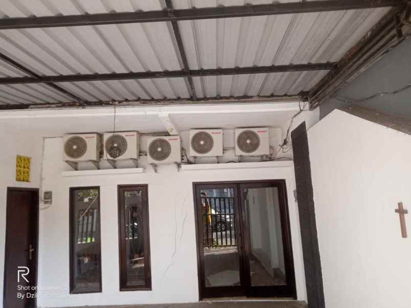 rumah kost di tenggilis mejoyo dekat ubaya