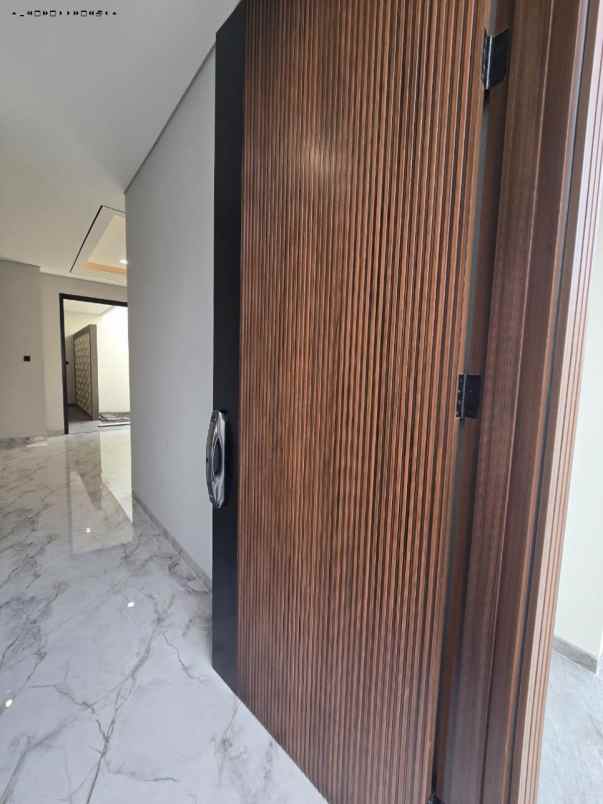 rumah manyar kertoarjo new minimalis strategis