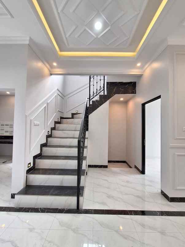 rumah mewah harga bersahabat
