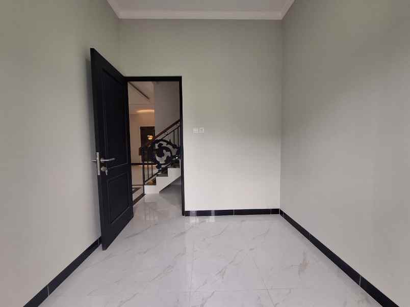 rumah mewah harga ekonomis