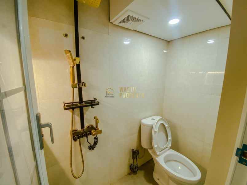 rumah mewah posisi hook di godean dekat kampus umy