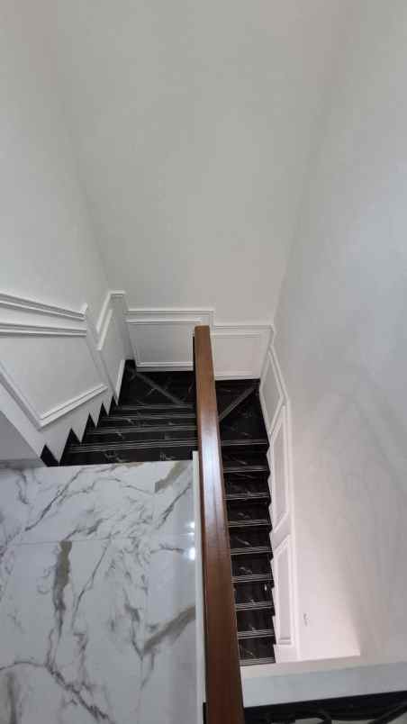 rumah mewah siap huni beji depok