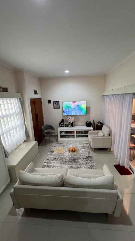 rumah minimalis polban dekat sarijadi bsndung