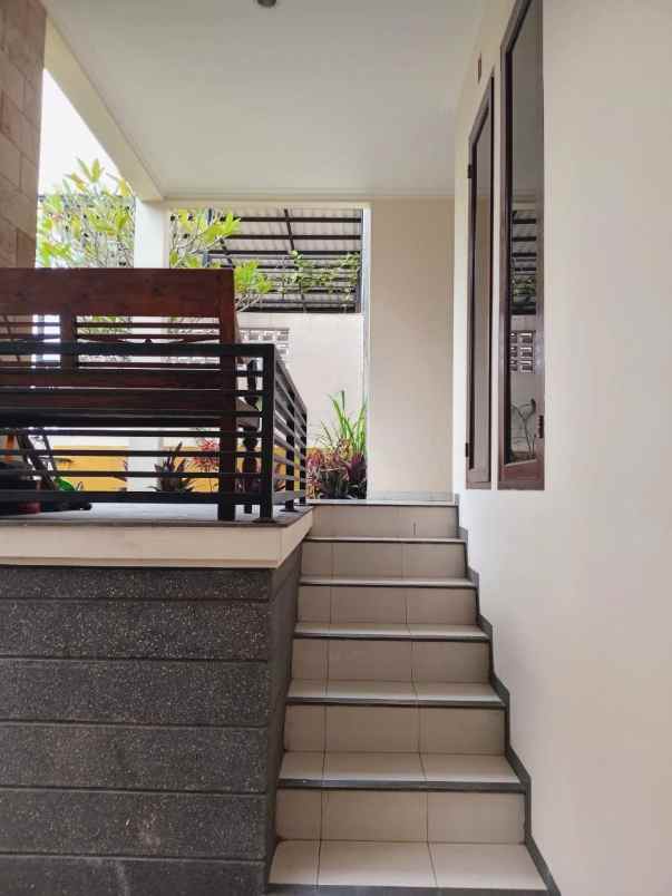 rumah mininalis cigadung dekat dago cikutra bandung