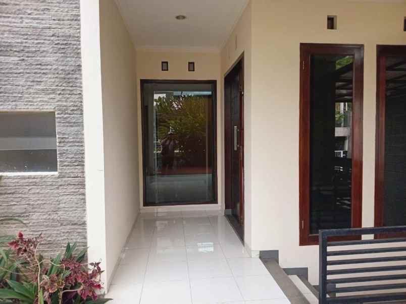 rumah mininalis cigadung dekat dago cikutra bandung