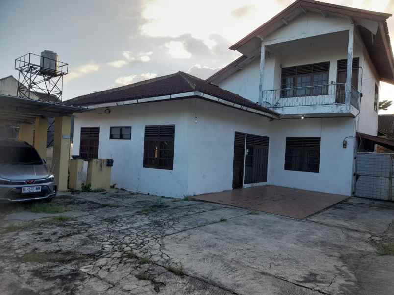 rumah murah tanah luas siap huni di kota sepang