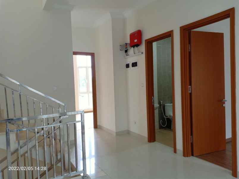 rumah murah town house mewah jakarta timur cipinang