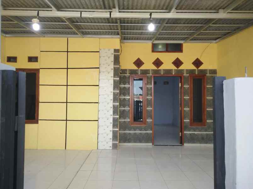 rumah perum siap huni pinggiran kota