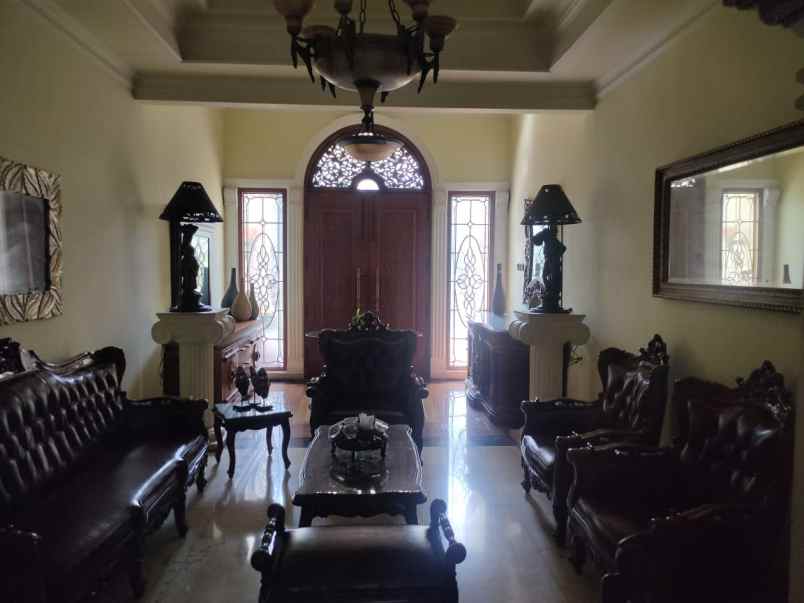 rumah pondok kelapa duren sawit