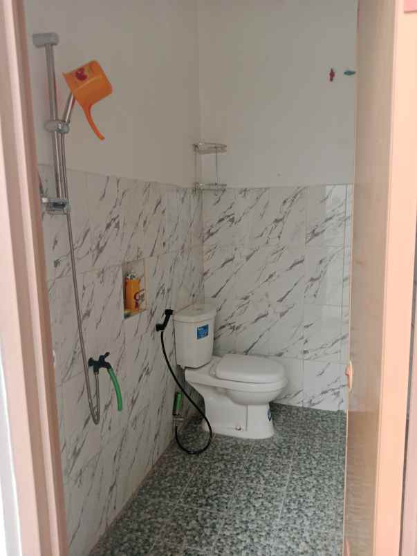 rumah ready siap huni full perabot shm ready bisa kpr