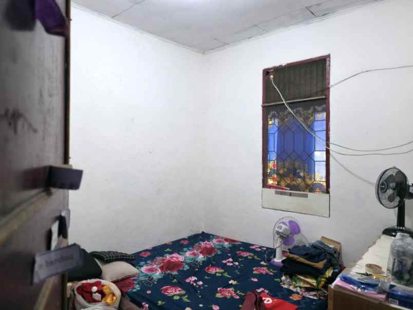 rumah samping fasum kota harapan indah bekasi